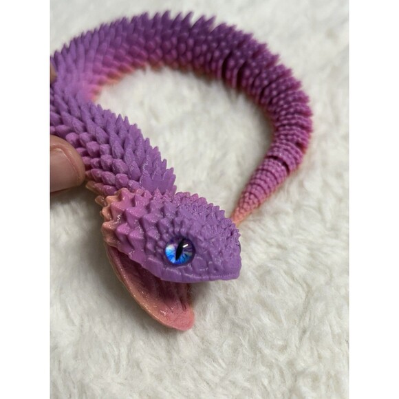 3D Printed Articulated Viper Snake. Fidget Toy. - Picture 4 of 8